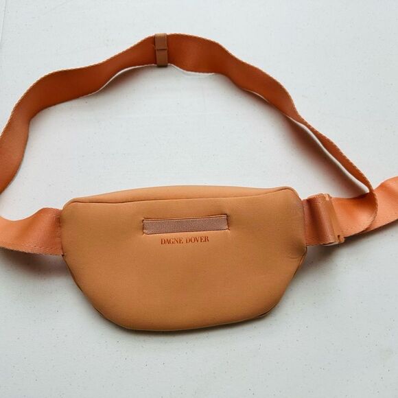 DAGNE DOVER Ace Neoprene Fanny Pack/Crossbody - Picture 8 of 9